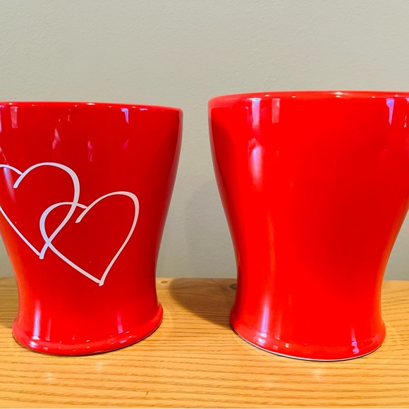 ❤️ Two Red Valentine vases ❤️ - Picture 1 of 10